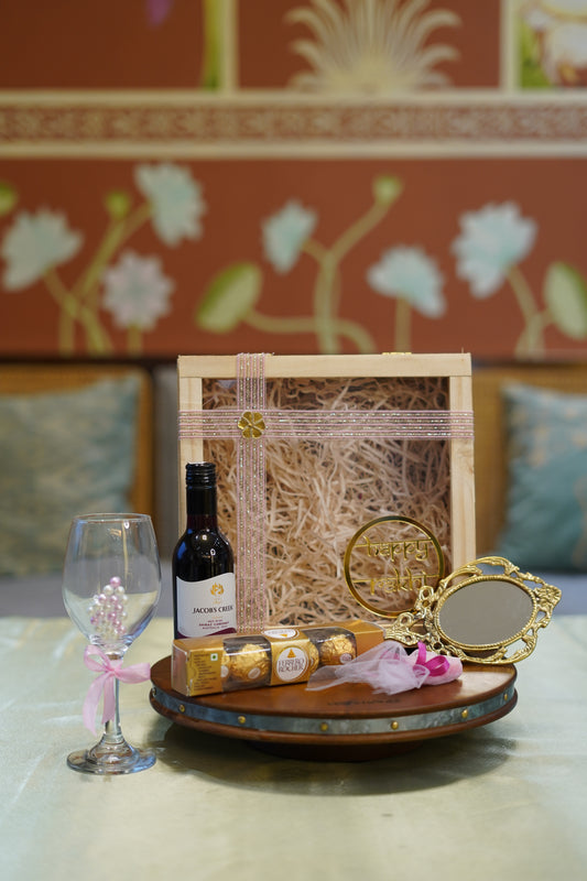 Luxury Rakhi gift hamper for sister – Regal Vault by Reet Rivaaz